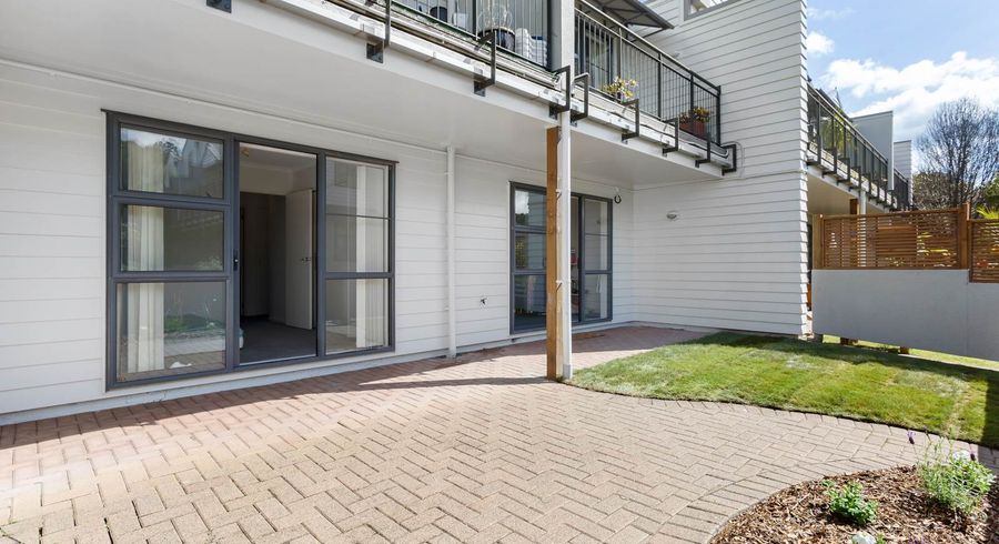  at 19/5 Carolina Place, Albany, Auckland