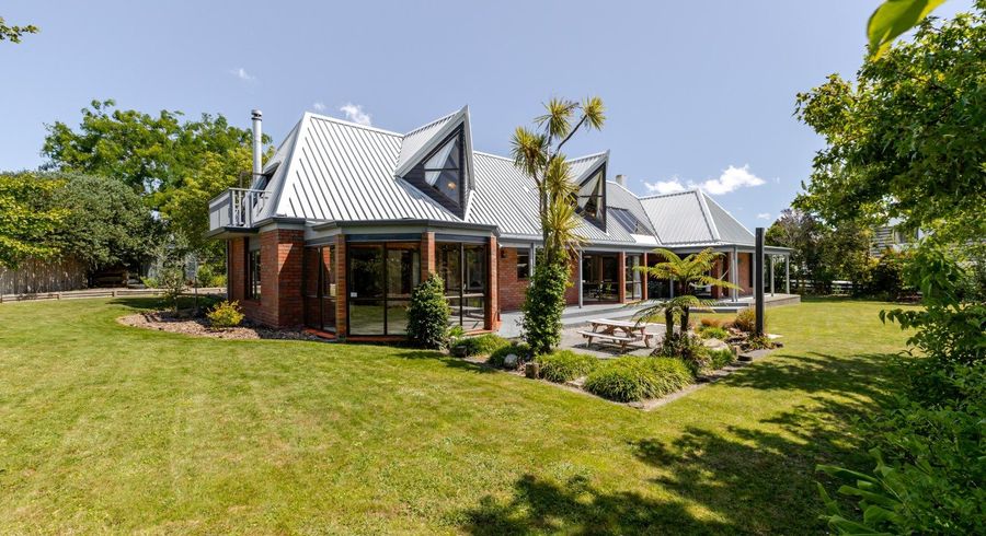  at 17 Hind Place, Hokowhitu, Palmerston North