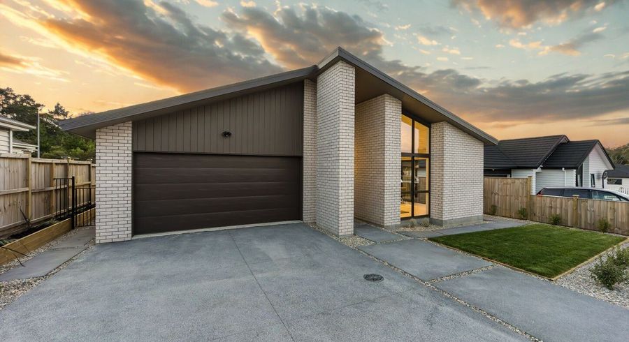  at 4 Hayley Court, Millwater, Rodney, Auckland