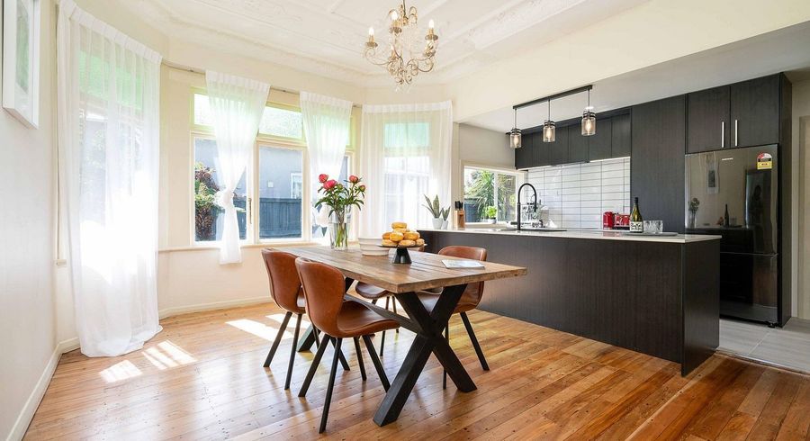  at 20 Auld Street, Saint Kilda, Dunedin