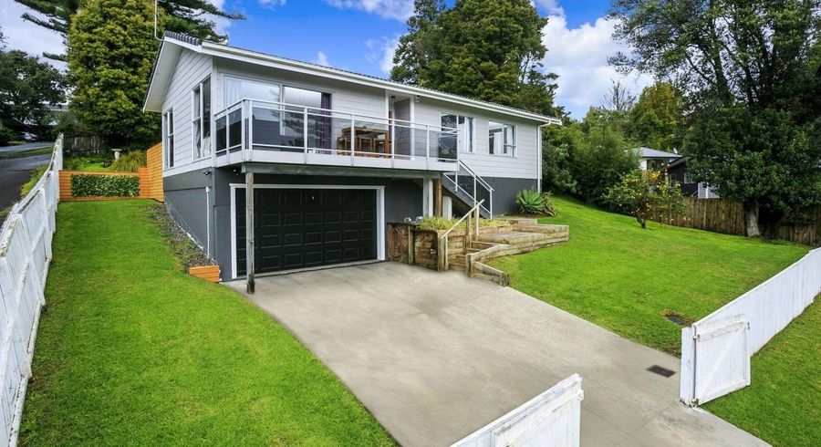  at 7 Beeche Place, Birkdale, North Shore City, Auckland
