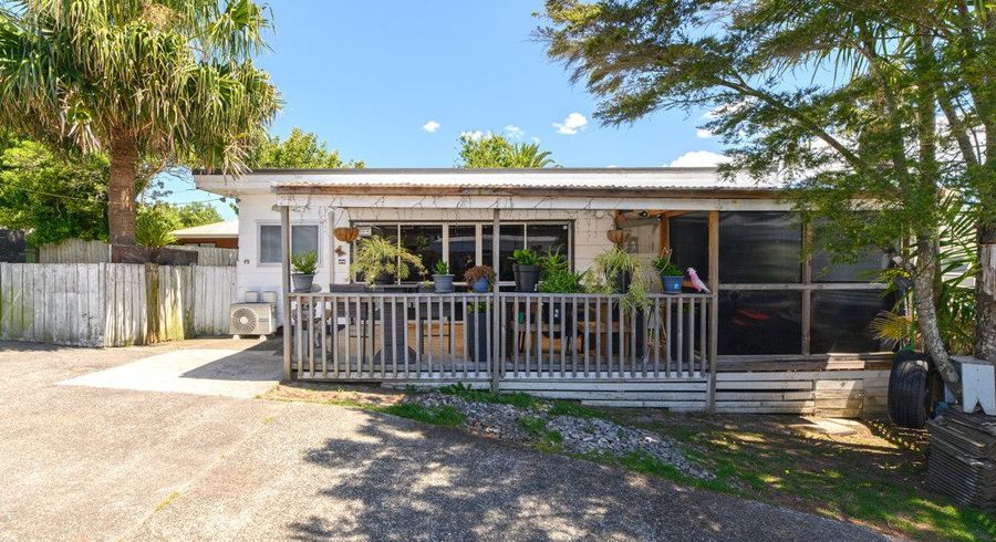  at 2/24 Newington Road, Henderson, Waitakere City, Auckland
