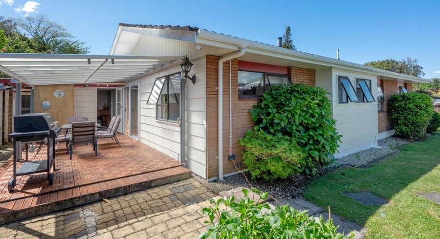  at 8B Westbrook Place, Pomare, Rotorua