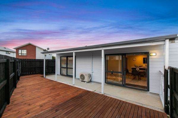  at 124A Edgewater Drive, Pakuranga, Auckland