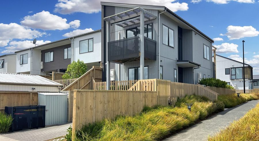  at 24 Pukewhero Rise, Westgate, Waitakere City, Auckland