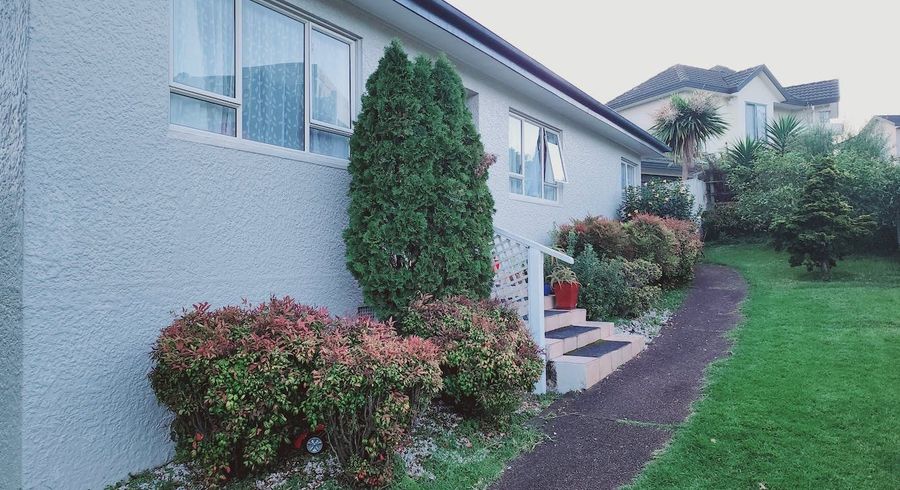  at 3 Aldersgate Road, Hillsborough, Auckland