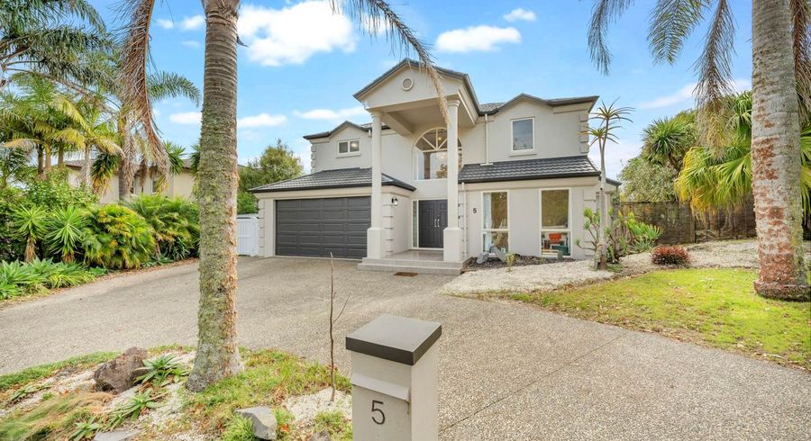  at 5 Oakway Drive, Albany, North Shore City, Auckland