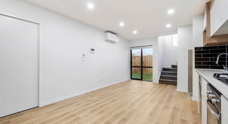  at 1/5 Mcdonald Road, Papatoetoe, Auckland