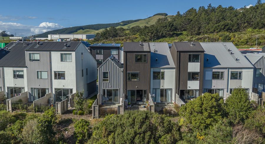  at 40 Ara Paiwhenua, Tawa, Wellington, Wellington