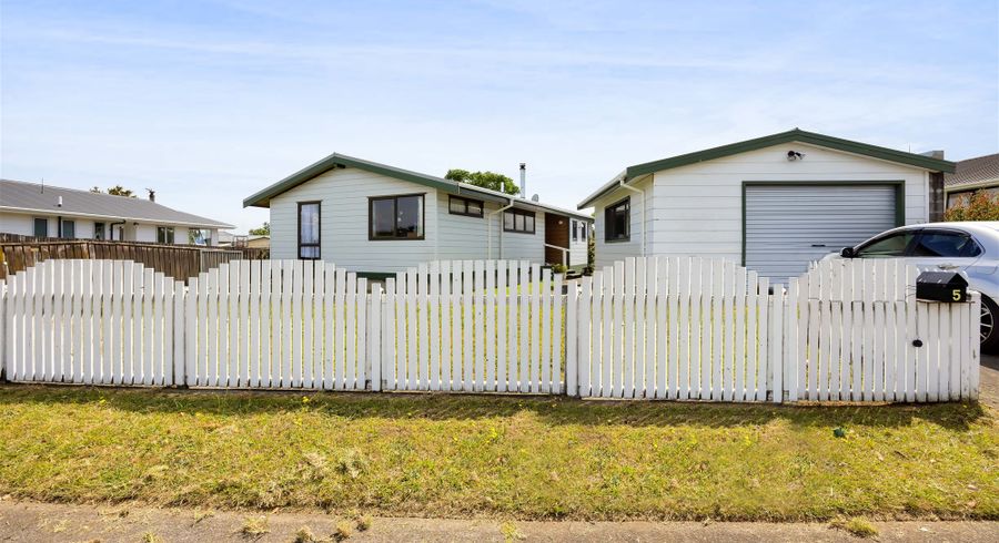  at 5 Penrod Drive, Bell Block, New Plymouth