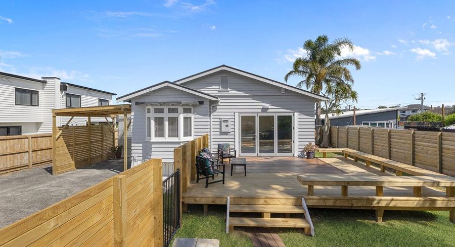  at 1/9 Kenderdine Road, Papatoetoe, Manukau City, Auckland