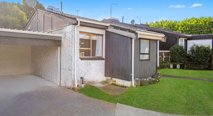  at 3/550 Glenfield Road, Glenfield, North Shore City, Auckland