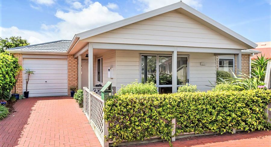  at 33/25 Tacy Street, Kilbirnie, Wellington, Wellington