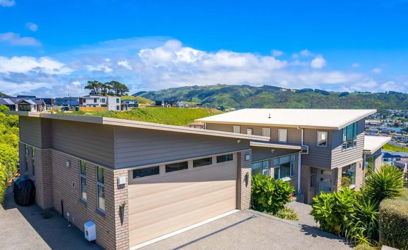  at 10 Hanmer Cove, Aotea, Porirua