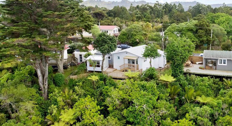  at 65 Tane Road, Laingholm, Auckland