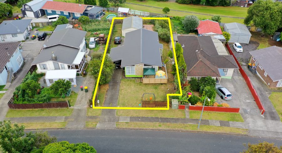  at 57 Ashgrove Road, Mangere, Auckland