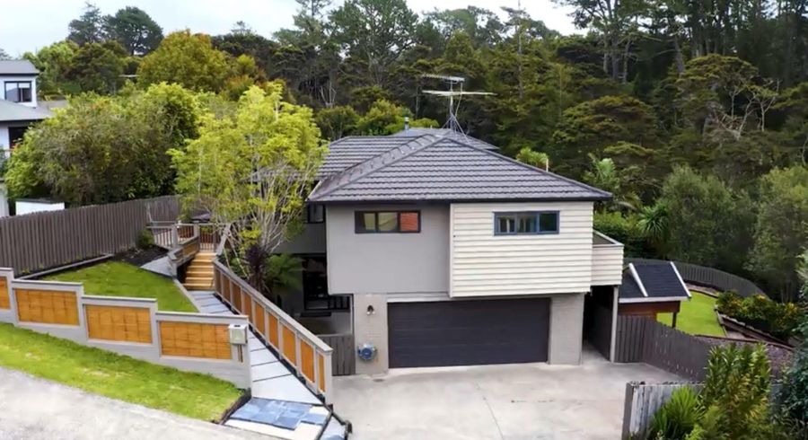 at 28 Twin Court, Albany, Auckland