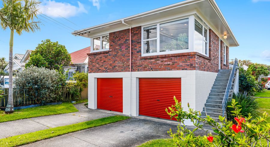 at 1/16 Tainui Road, Devonport, North Shore City, Auckland