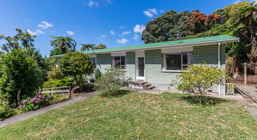  at 2/16 Henderson Street, Karori, Wellington