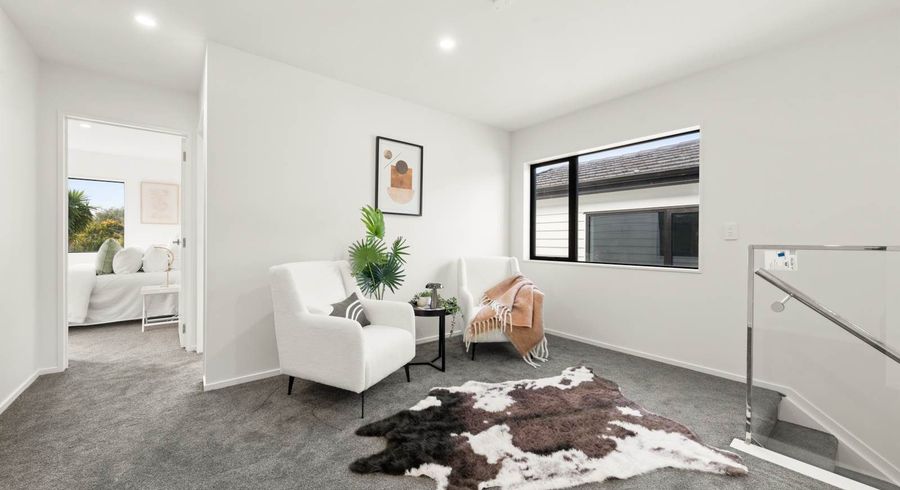  at 84C Botany Road, Botany Downs, Manukau City, Auckland