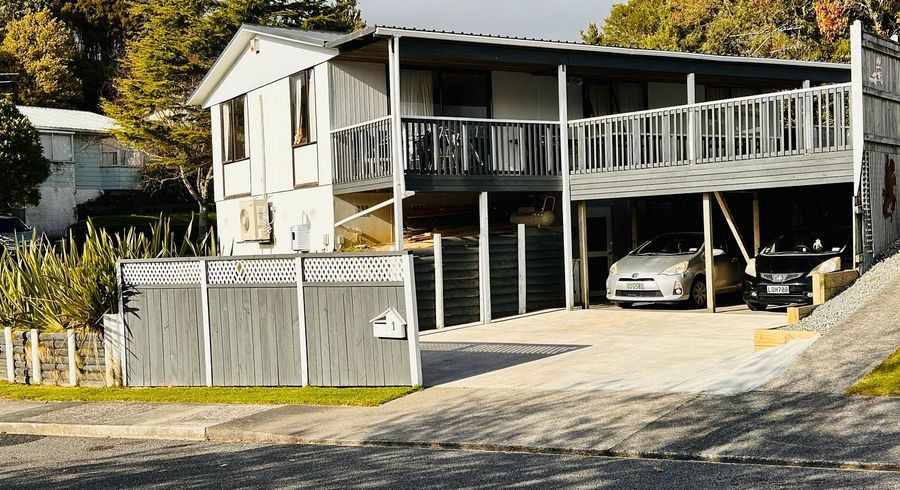  at 1 McManaway Grove, Stokes Valley, Lower Hutt