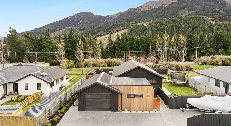  at 5 Edna Lane, Wanaka