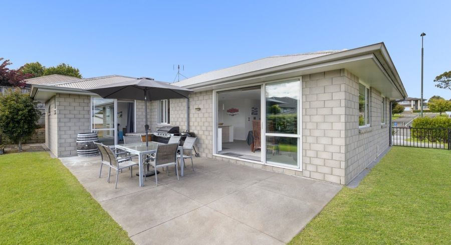  at 128 Rowesdale Drive, Ohauiti, Tauranga