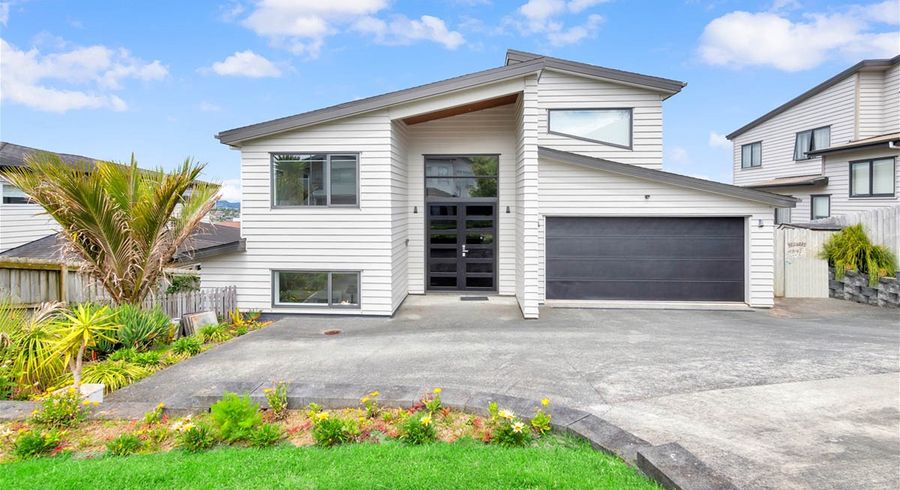  at 14 Platinum Rise, Ranui, Auckland