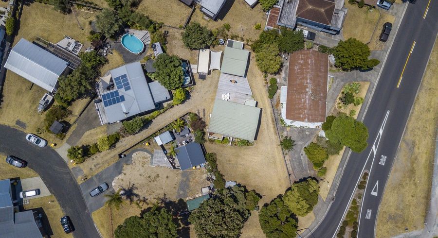  at 4 Pioneer Crescent, Omaha, Rodney, Auckland
