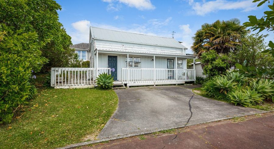  at 85 Glengarry Road, Glen Eden, Waitakere City, Auckland
