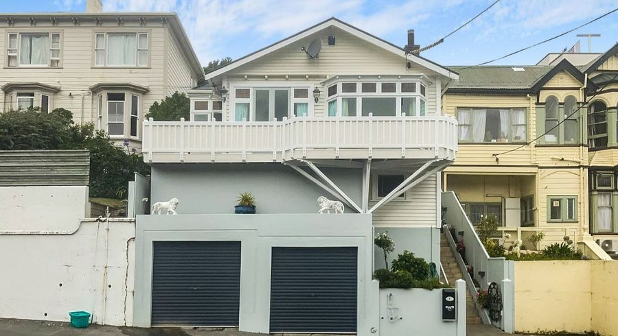  at 6 Hawker Street, Mount Victoria, Wellington