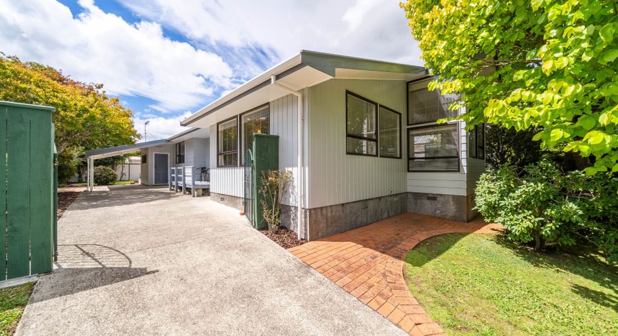  at 6 Denver Grove, Totara Park, Upper Hutt, Wellington