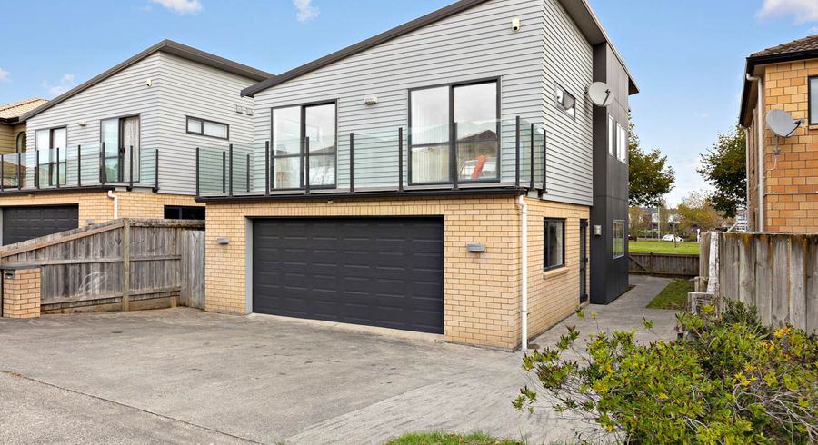  at 23 Agapanthus Place, Flat Bush, Auckland