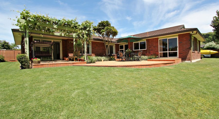  at 18 Webb Place, Taradale, Napier