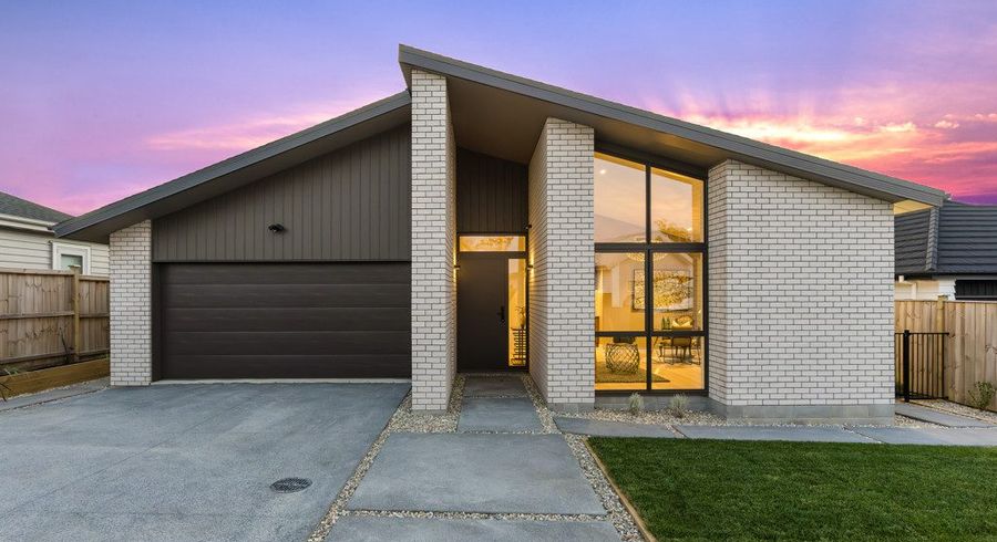  at 4 Hayley Court, Millwater, Rodney, Auckland
