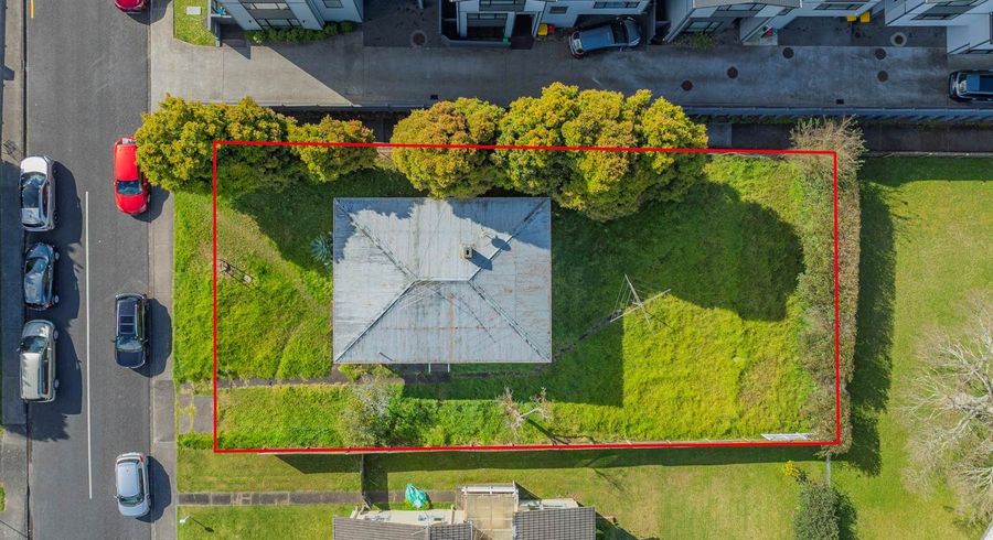  at 51 Potter Avenue, Northcote, North Shore City, Auckland