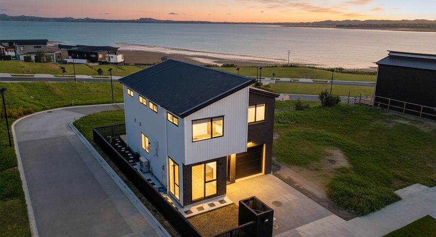  at 74 Picnic Point Road, Hobsonville, Waitakere City, Auckland