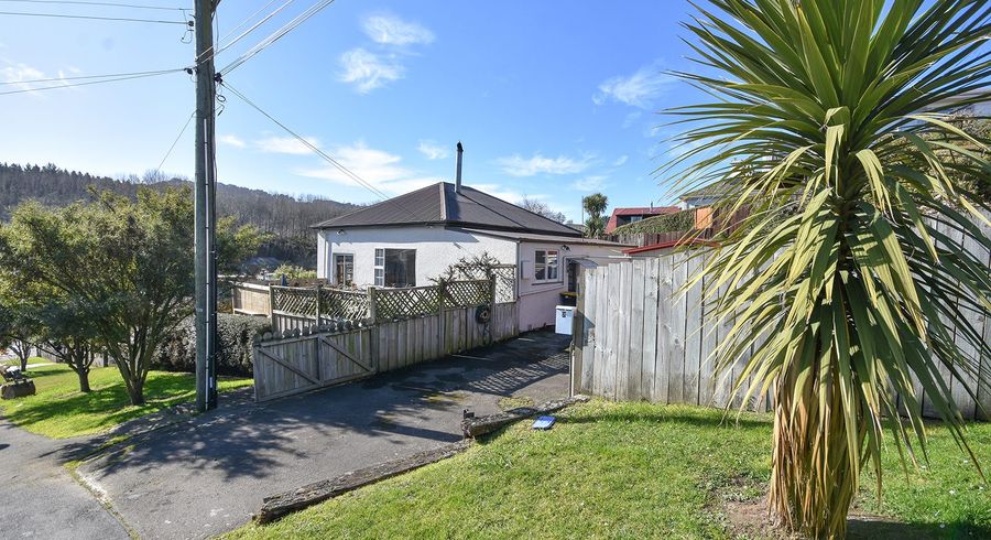  at 2 Edinburgh Street, Green Island, Dunedin