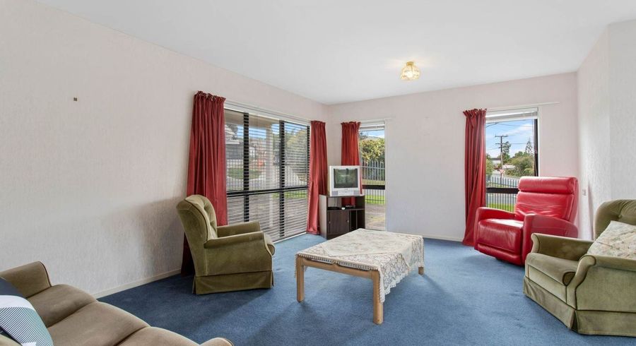  at 117 Glendale Road, Glen Eden, Waitakere City, Auckland