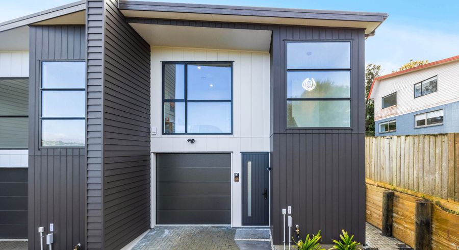  at 13E King Richard Pl, Browns Bay, North Shore City, Auckland