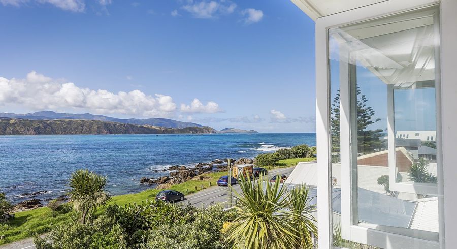  at 115 Breaker Bay Road, Breaker Bay, Wellington