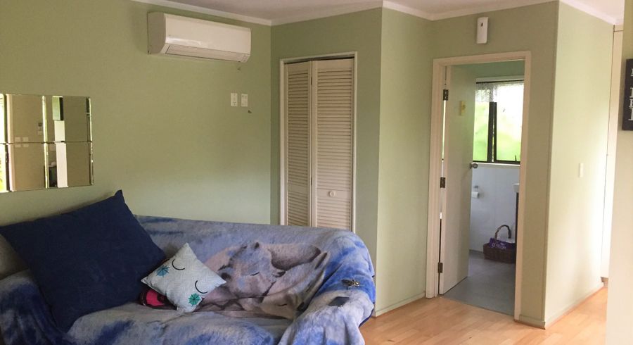  at 52B Hiwihau Place, Glenfield, North Shore City, Auckland