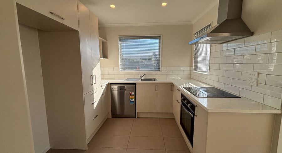  at 76 Totara Meadows Court, Wiri, Manukau City, Auckland