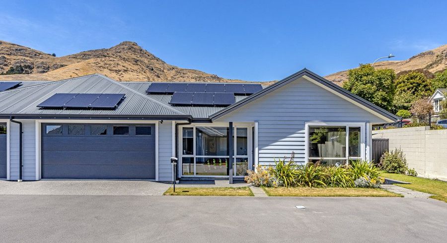  at 3/64 Port Hills Road, Heathcote Valley, Christchurch