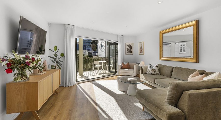  at 2/38A Roxburgh Street, Mount Victoria, Wellington, Wellington