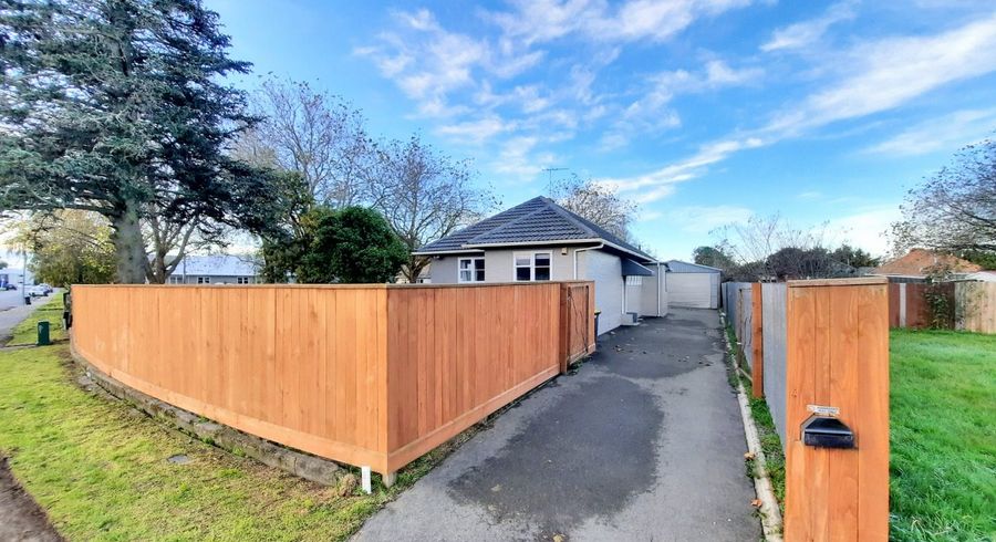  at 4 Paeroa Street, Riccarton, Christchurch City, Canterbury