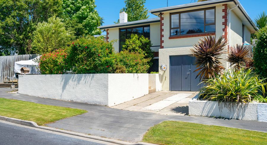  at 31 Elwyn Crescent, Green Island, Dunedin