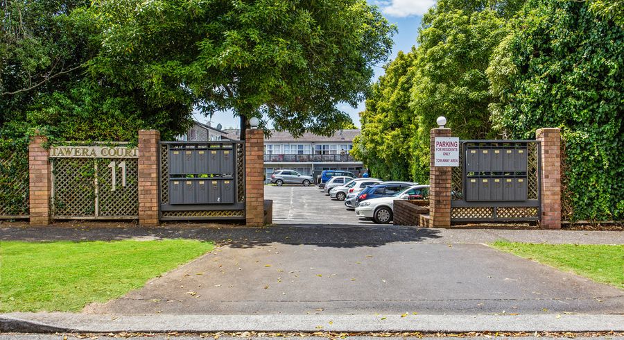  at 12/11 Tawera Road, Greenlane, Auckland