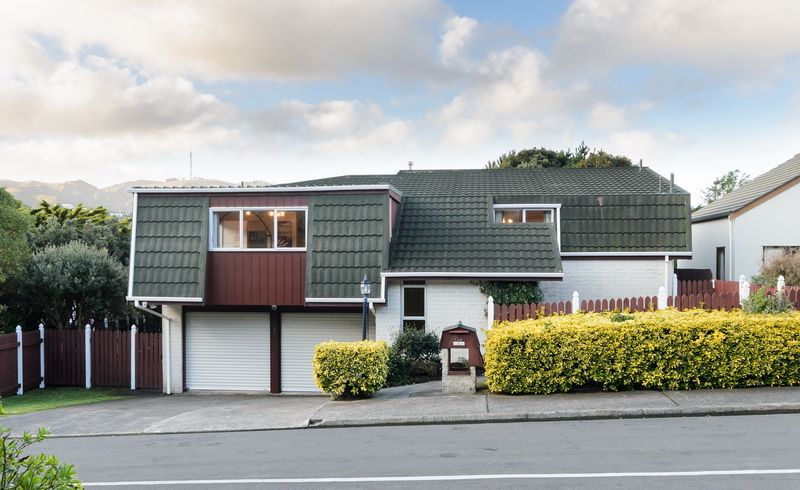  at 1 Dundee Place, Crofton Downs, Wellington