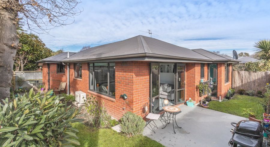  at 27C Earl Street, Hillsborough, Christchurch
